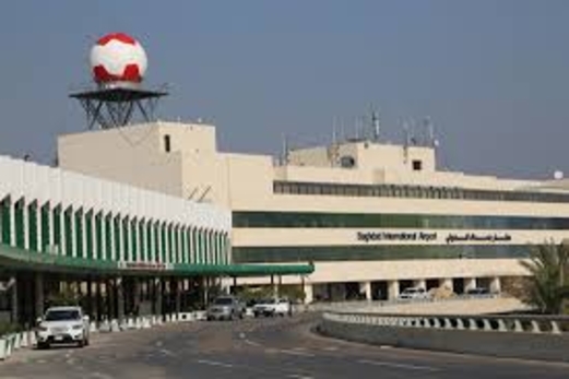 سقوط صاروخين قرب مطار بغداد الدولي