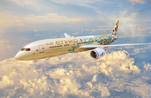 طيران الاتحاد الإماراتي يدشن موقعًا إلكترونيًا باللغة العبرية