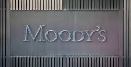 وكالة “موديز” تخفض تصنيف ديون بريطانيا بسبب ضعف النمو الاقتصادي