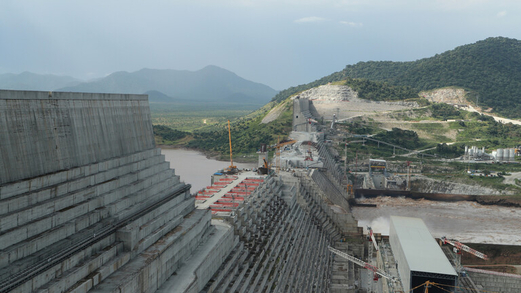 هل أعطى ترامب “الضوء الأخضر” لمصر لحل أزمة سد النهضة عسكريا؟