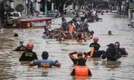 ارتفاع عدد ضحايا إعصار “فامكو” في الفلبين إلى 67 قتيلا