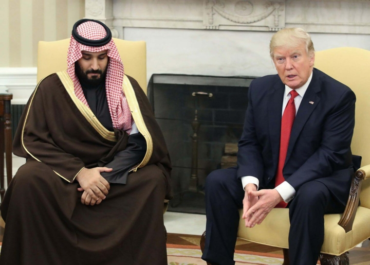 ترامب يؤكد: نبالة الفرسان لا وضاعة المال 