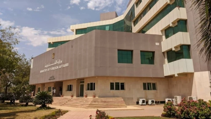 الخرطوم ترفض العقوبات الأميركية وتصف اتهامات الأسلحة الكيميائية بـ"الادعاءات"