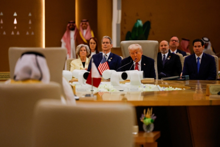 "نيويورك تايمز": دول الخليج تشكّك بالحماية الأميركية بعد الهجوم الإسرائيلي على قطر