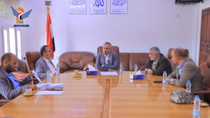 مناقشة إجراءات عملية الدمج بمصلحة الضرائب والجمارك