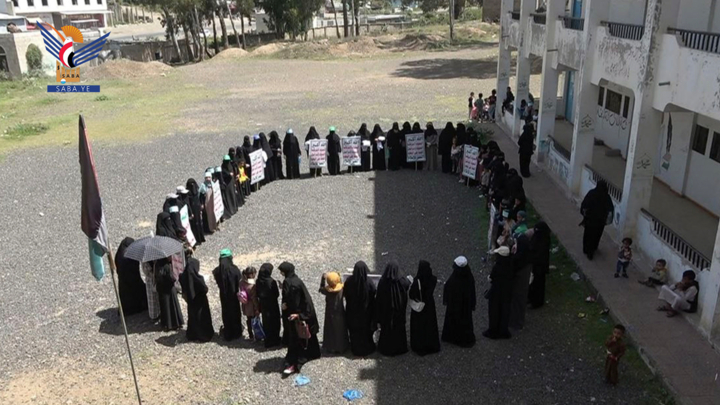  إب.. وقفات نسائية بالمشنة والسياني ويريم بذكرى مجزرة تنومة
