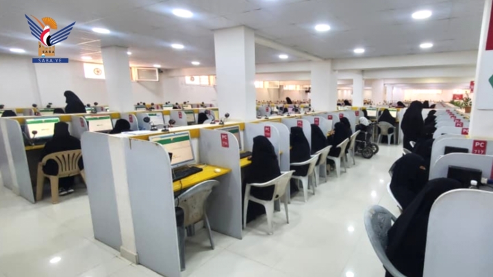 تفقد اختبارات المفاضلة للمقاعد المجانية في الجامعات اليمنية