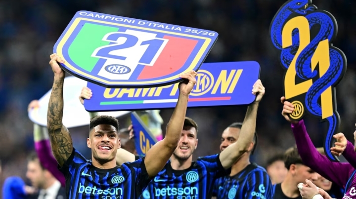 إنتر ميلان يحرز لقب الدوري الإيطالي بعد فوزه على بارما