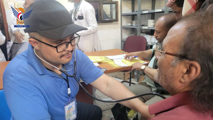 تدشّين مخيم مجاني لطب وجراحة العيون في مديرية دمت بالضالع