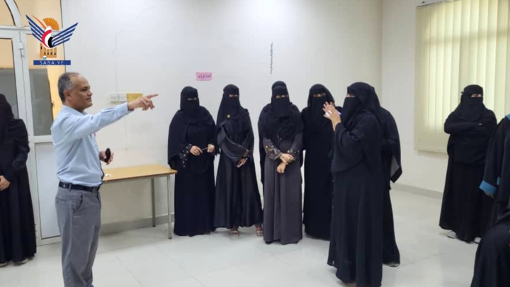 غرفة تجارة الحديدة تنظم برنامجًا في ريادة الأعمال الخضراء