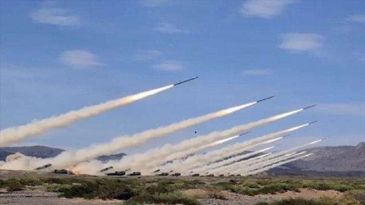 بين إصرار طهران وانهزامية بيروت.. من يحمي سيادة لبنان؟