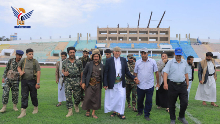 محافظ إب يطّلع على أعمال تأهيل الاستاد الرياضي