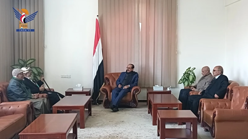 رئيس مجلس الشورى يلتقي مستشار رئيس المجلس السياسي للشؤون السياسية