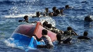 الهجرة الدولية: انقلاب قارب قبالة السواحل الليبية يودي بـ53 مهاجراً بين قتيل ومفقود