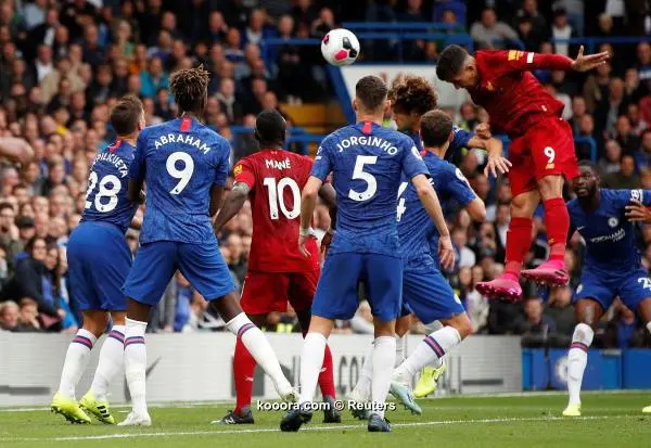  تشيلسي يفوز على ليفربول بثلاثية في الدوري الانجليزي