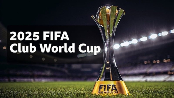 فيفا تعلن فتح فترة انتقالات استثنائية للأندية المشاركة في كأس العالم  2025