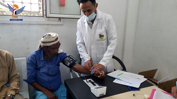 تدشين المخيم الطبي المجاني الـ 27 لطب العيون في مديرية الزهرة بالحديدة