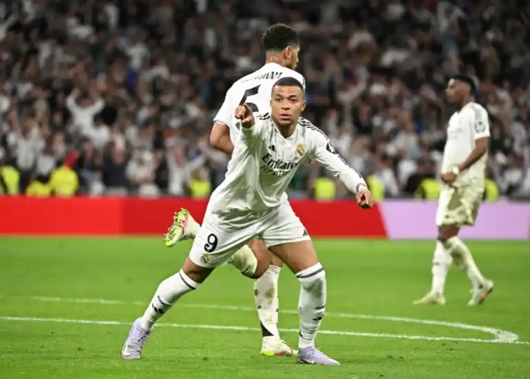 يتصدرهم مبابي.. يويفا يعاقب ثلاثي ريال مدريد