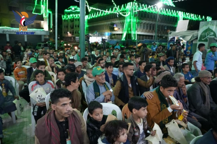  إقبال واسع على المهرجان الشعبي الثاني للمولد النبوي بمديرية التحرير
