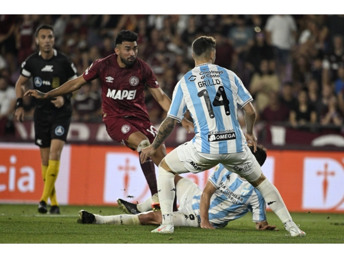لانوس يفوز على أتلتيكو توكومان ويحتفظ بالمركز الثاني للمجموعة2 بالدوري الأرجنتيني