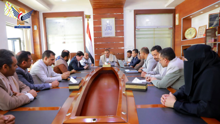مناقشة تطوير إجراءات النافذة الواحدة في المنافذ الجمركية