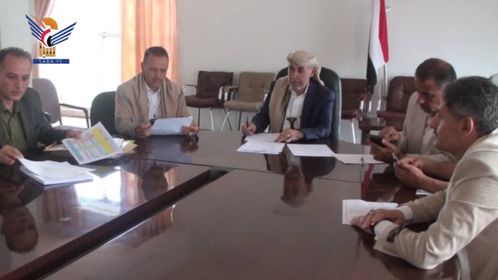 مناقشة تقارير إنجاز عدد من المكاتب التنفيذية في إب