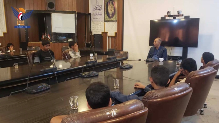 طلاب مدرسة الشهيد يحيى السنوار يزورون وزارة الشؤون الاجتماعية والعمل