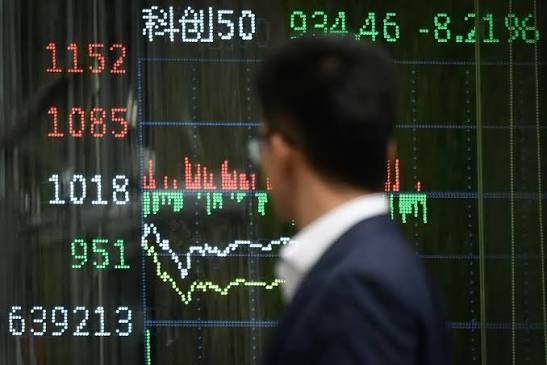 586 مليار دولار قيمة استثمارات رؤوس الأموال الأجنبية في سوق الأسهم الصينية