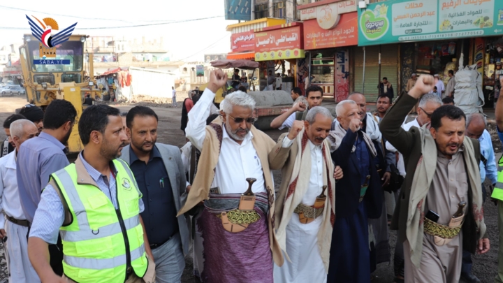 قحيم والشغدري يتفقدان سير العمل بعدد من مشاريع الطرق في الضالع