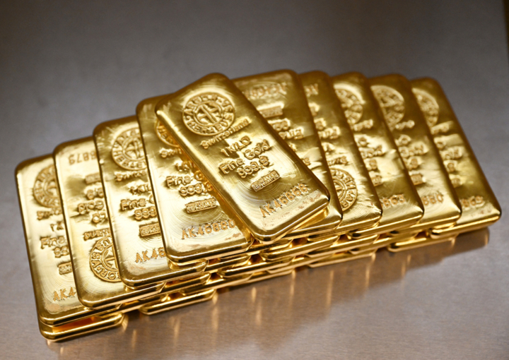 ارتفاع أسعار الذهب مدعومة بتراجع الدولار