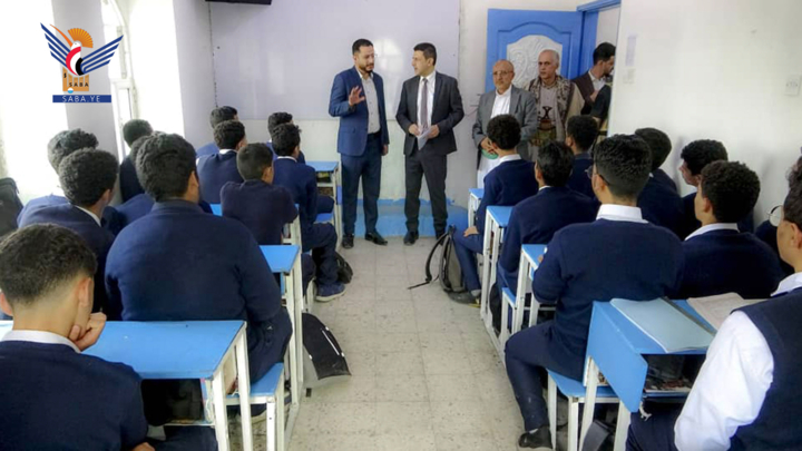 الدعيس والورافي يزوران ثانوية الشهيد الصماد للمتفوقين وبلقيس الأهلية بإب
