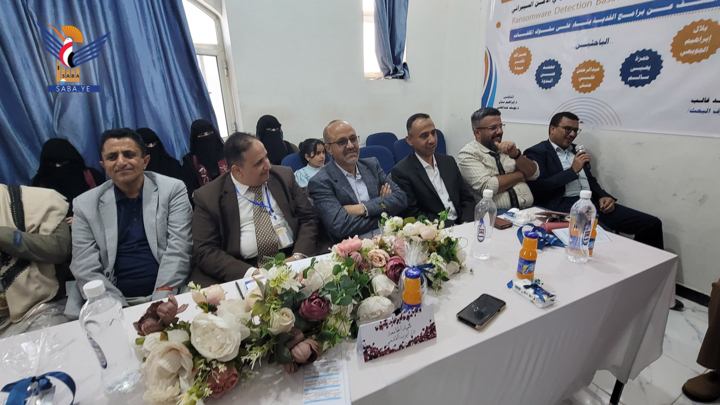 اختتام الأسبوع العلمي الأول لمناقشة أبحاث التخرج في جامعة الرازي بحجة