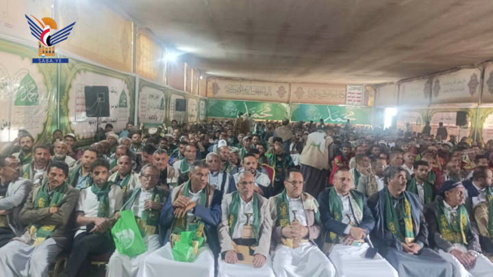 قطاع النظافة بأمانة العاصمة يحتفي بذكرى مولد الرسول الأعظم