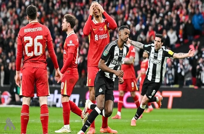 انتقال لاعب نيوكاسل يونايتد إلى ليفربول في أغلى صفقة بتاريخ إنجلترا