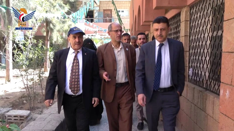 نائب وزير التربية يدشن الاختبارات النصفية في معاهد تدريب المعلمين