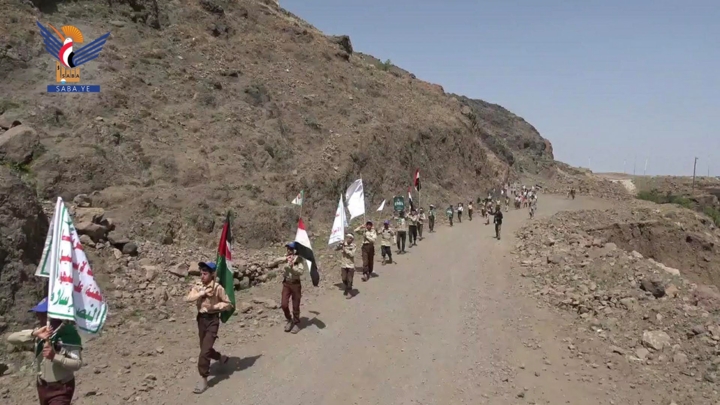 مسير لطلاب مدرسة الشهداء الصيفية في مديرية الحيمة الداخلية