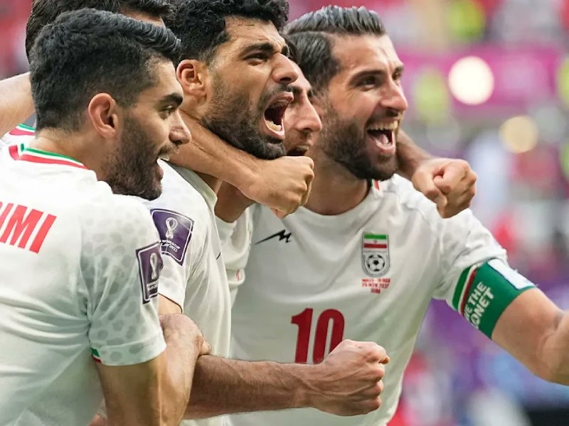 والاس: إيران تواجه ضغوطاً غربية في كأس العالم ومحبي الحرية سيدعمونها