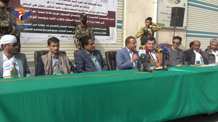مؤسسة الحبوب تدشن توزيع القمح لأسر شهداء وزارة الزراعة ومؤسستي الجرحى ورعاية أسر الشهداء