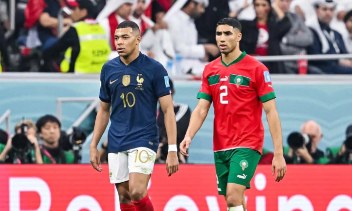 الذكاء الاصطناعي يتوقع نتيجة وسيناريوهات مباراة المغرب وفرنسا
