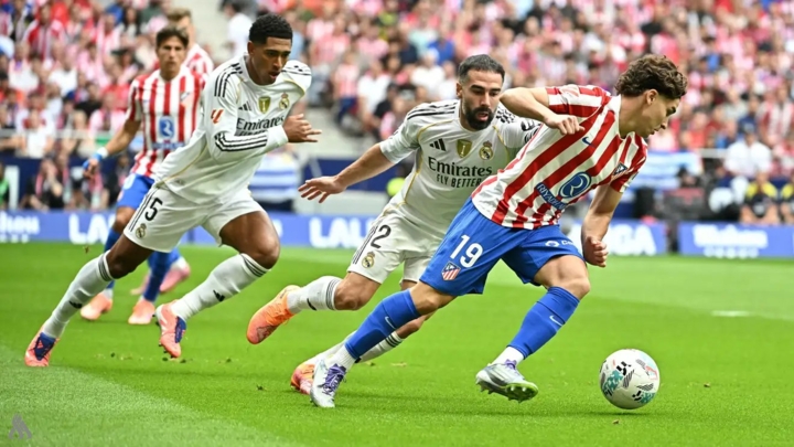 برشلونة يخطط لضم الأرجنتيني ألفاريز