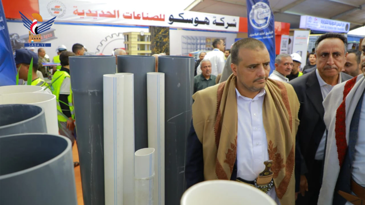 القائم بأعمال وزير الاقتصاد يزور معرض البناء والإنشاءات