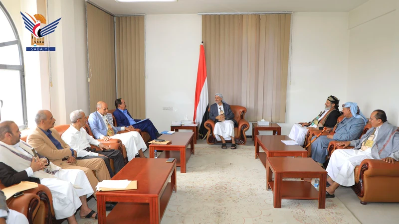 العيدروس ومفتاح يناقشان علاقات التنسيق بين حكومة التغيير والبناء والمجلس