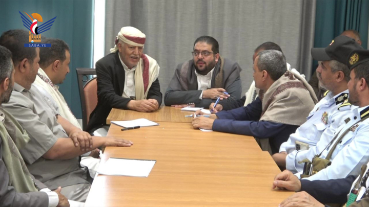 مناقشة خطط تعزيز الخدمات والجاهزية لاستقبال عيد الأضحى بإب