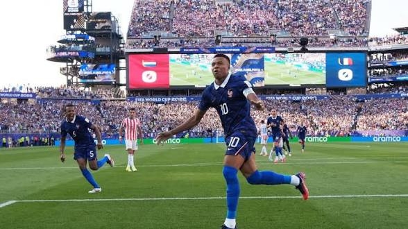 كأس العالم.. منتخب فرنسا يبلغ ربع النهائي بعد فوز صعب على باراغواي 