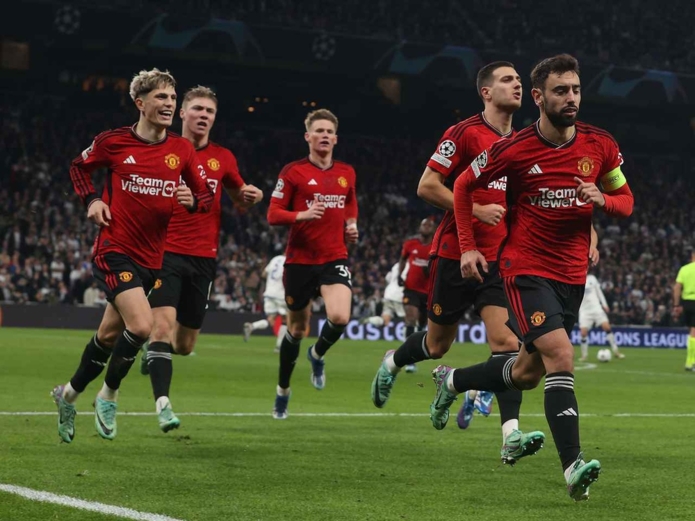  يونايتد يفوز على سيتي بثنائية في الدوري الإنجليزي