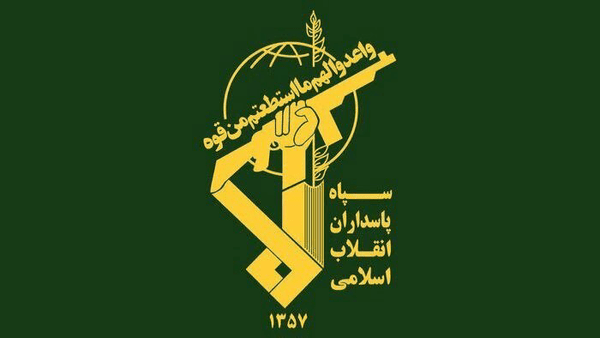"الثوري الإيراني": تدمير منظومات رادارية في قاعدة علي السالم وجزيرة بوبيان بالكويت