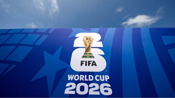 مقارنة بين مكافأة الفائزين بكأس العالم منذ العام 1982 (إنفوغراف)