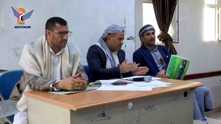تنفيذي عمران يناقش مستوى أداء المكاتب الخدمية والتنموية