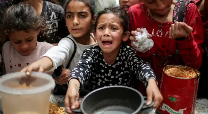 بعد 78 يوما من الحصار والتجويع العدو الإسرائيلي يوافق على إدخال المساعدات إلى غزة