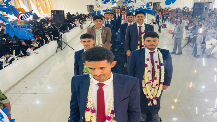 جامعة عمران تحتفي بتخريج الدفعة الأولى صيدلة والثانية طب وجراحة عامة